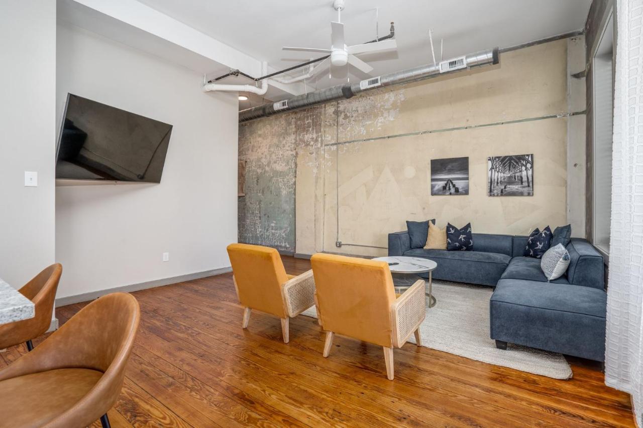The Davis Lofts At Main Street - Unit 2B Apartment ร็อกกี้เมาท์ ภายนอก รูปภาพ